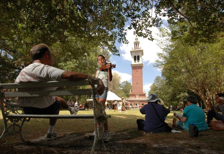 Stephen Foster Tower and Fiddler
